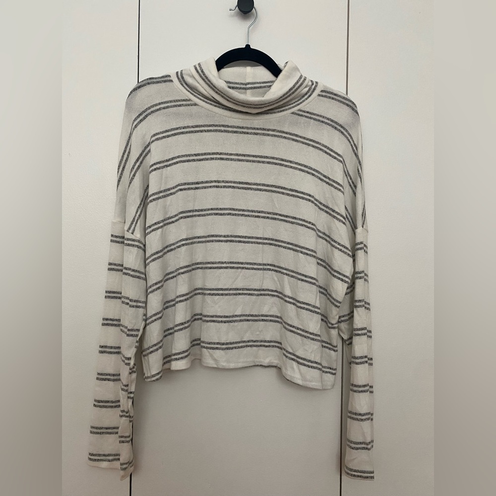 Caution To The Wind - White With Grey Stripe Turtleneck Sweater